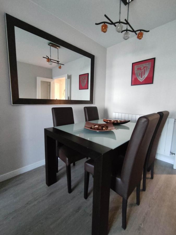 カストロ・ウルディアレスPrecioso Apartamento Con Terraza, Pistas De Padel Y Piscinasアパートメント エクステリア 写真